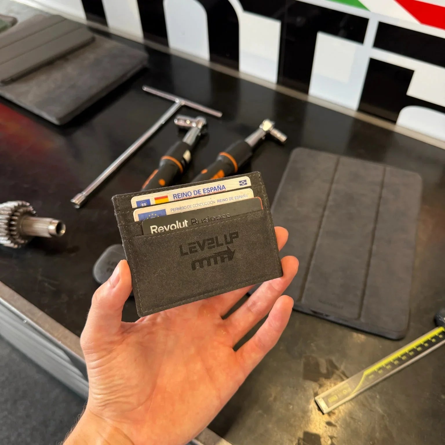 Alcantara Card Wallet - LEVEL UP MTA - Space Grey