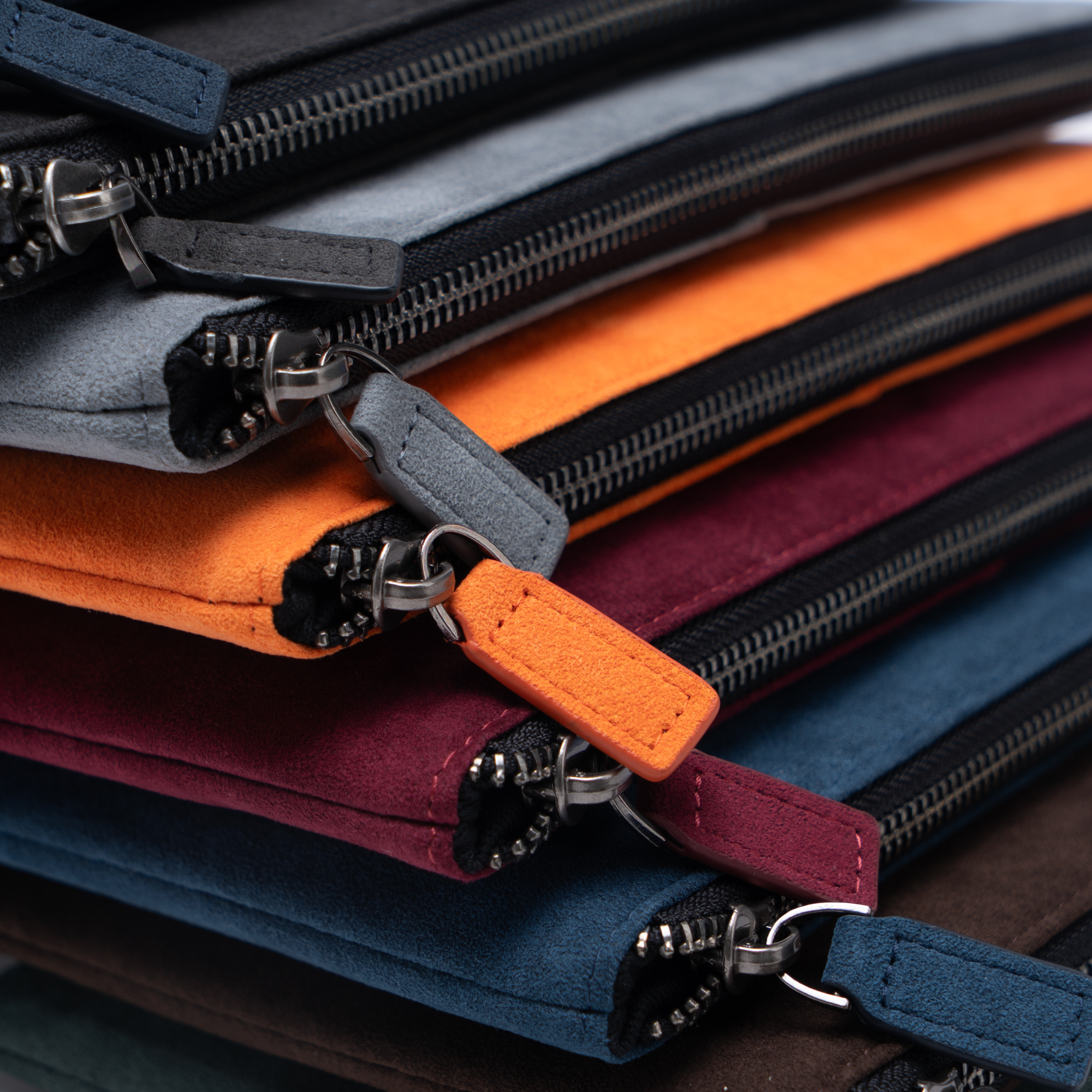 Alcantara Pouch - Orange