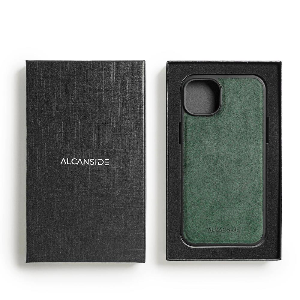 iPhone 15 - Alcantara Case With MagSafe Magnet - Midnight Green - Alcanside