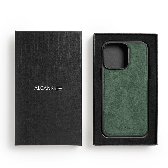 iPhone 12 & 12 Pro - Alcantara Case With MagSafe Magnet - Midnight Green - Alcanside