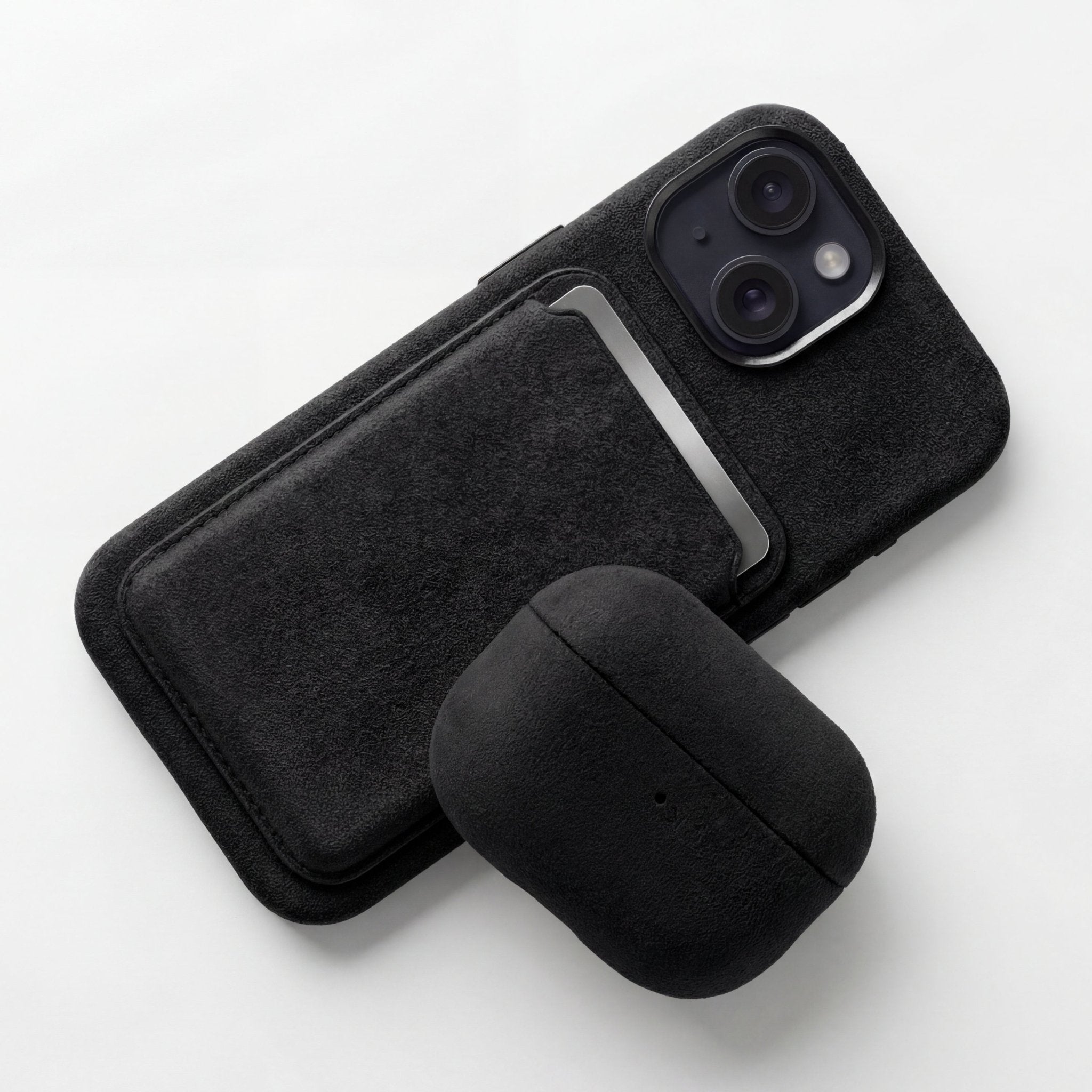 iPhone 15 - Alcantara Case - Deep Black - Alcanside