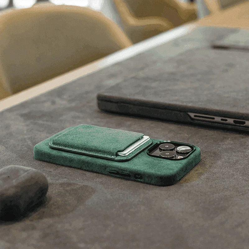 iPhone Alcantara Case + Magsafe wallet - Midnight Green - Alcanside